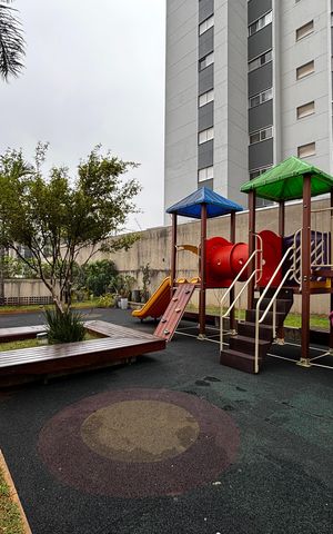 Apartamento para alugar com 76m², 3 quartos e 1 vaga Apartamento para alugar com 76m², 3 quartos e 1 vagaÁrea comum - Playground
