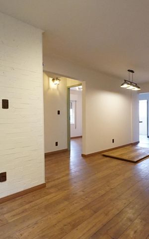 Apartamento à venda com 76m², 2 quartos e sem vagaSala