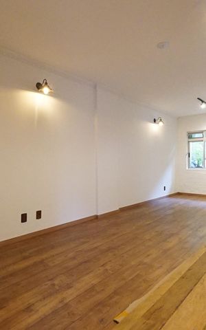 Apartamento à venda com 76m², 2 quartos e sem vagaSala
