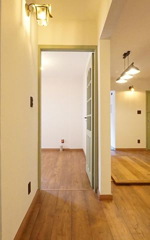 Apartamento à venda com 76m², 2 quartos e sem vagaCorredor