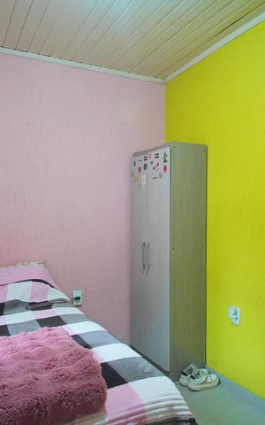 Casa à venda com 160m², 3 quartos e sem vagaquarto 2