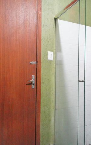 Casa à venda com 160m², 3 quartos e sem vagabanheiro