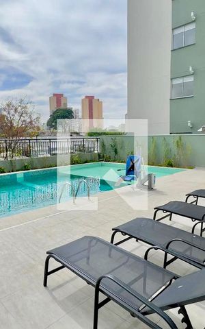 Apartamento para alugar com 44m², 2 quartos e 1 vaga Apartamento para alugar com 44m², 2 quartos e 1 vagaArea Comum - Piscina