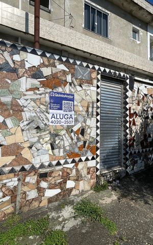 Casa para alugar com 50m², 2 quartos e sem vaga Casa para alugar com 50m², 2 quartos e sem vagaFachada + Placa