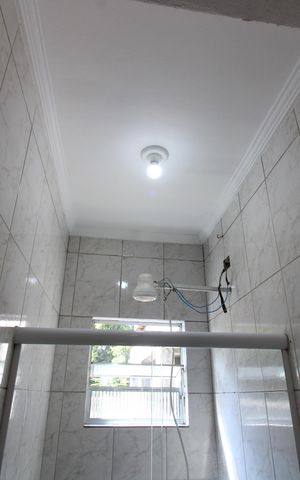 Casa para alugar com 60m², 2 quartos e sem vagaBanheiro