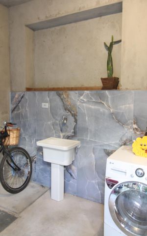 Casa para alugar com 60m², 2 quartos e sem vagaárea comum - lavanderia