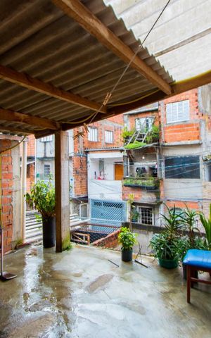 Casa à venda com 82m², 2 quartos e sem vaga Casa à venda com 82m², 2 quartos e sem vagaTerraço
