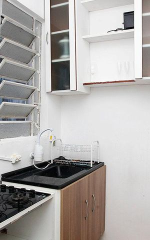 Apartamento para alugar com 80m², 2 quartos e sem vagaCozinha + Área de Serviço