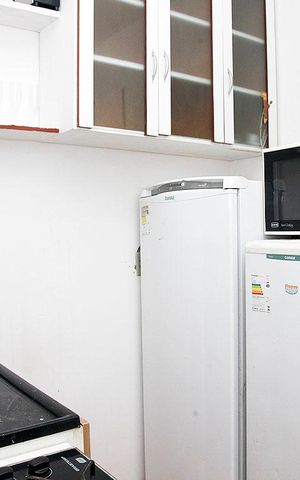 Apartamento para alugar com 80m², 2 quartos e sem vagaCozinha + Área de Serviço