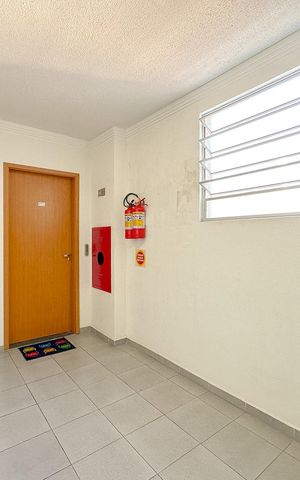 Apartamento para alugar com 55m², 2 quartos e 1 vagaHall social