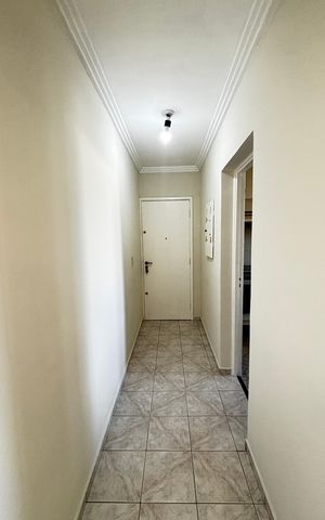 Apartamento para alugar com 77m², 2 quartos e 1 vaga Apartamento para alugar com 77m², 2 quartos e 1 vagaCorredor