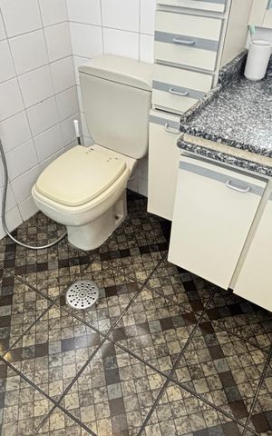 Apartamento para alugar com 77m², 2 quartos e 1 vaga Apartamento para alugar com 77m², 2 quartos e 1 vagaBanheiro