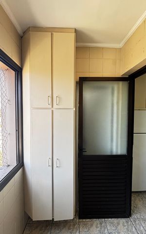 Apartamento para alugar com 77m², 2 quartos e 1 vaga Apartamento para alugar com 77m², 2 quartos e 1 vagaÁrea de Serviço