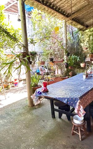 Casa à venda com 245m², 3 quartos e 2 vagas Casa à venda com 245m², 3 quartos e 2 vagasÁrea de Serviço