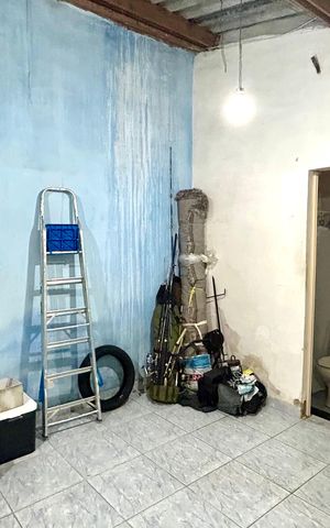 Casa à venda com 245m², 3 quartos e 2 vagas Casa à venda com 245m², 3 quartos e 2 vagasDespensa