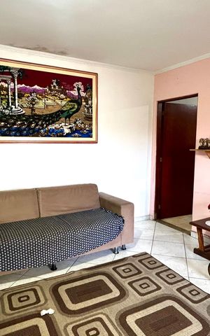 Casa à venda com 245m², 3 quartos e 2 vagas Casa à venda com 245m², 3 quartos e 2 vagasSala