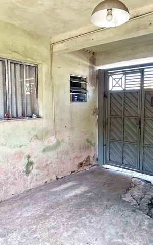 Casa à venda com 245m², 3 quartos e 2 vagas Casa à venda com 245m², 3 quartos e 2 vagasGaragem