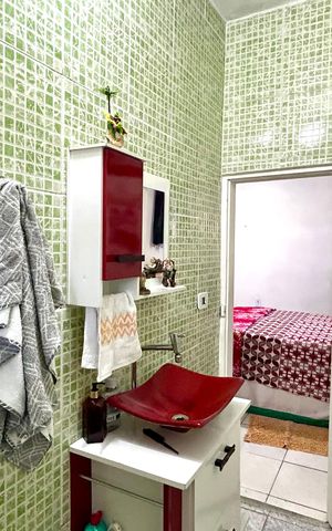 Casa à venda com 245m², 3 quartos e 2 vagas Casa à venda com 245m², 3 quartos e 2 vagasBanheiro da Suíte