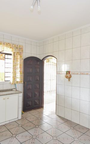 Casa à venda com 160m², 2 quartos e 2 vagasCozinha