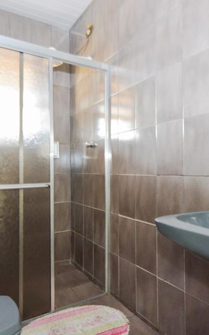 Casa à venda com 160m², 2 quartos e 2 vagasBanheiro Social 2
