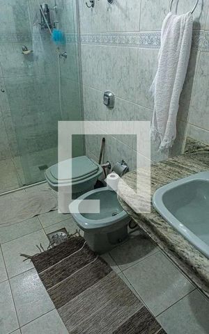Casa para alugar com 141m², 2 quartos e 1 vaga Casa para alugar com 141m², 2 quartos e 1 vagaBanheiro