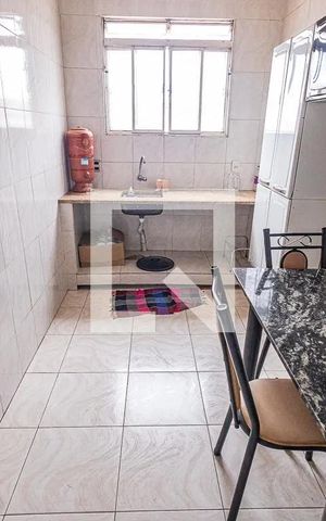 Casa para alugar com 141m², 2 quartos e 1 vaga Casa para alugar com 141m², 2 quartos e 1 vagaCozinha