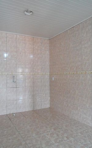 Casa para alugar com 100m², 2 quartos e 2 vagasCozinha