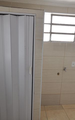 Casa para alugar com 65m², 2 quartos e 2 vagasÁrea de Serviço