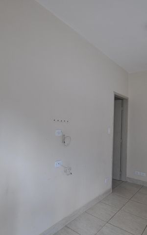 Casa para alugar com 65m², 2 quartos e 2 vagasSala