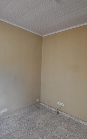 Casa para alugar com 65m², 2 quartos e 2 vagasQuarto 2