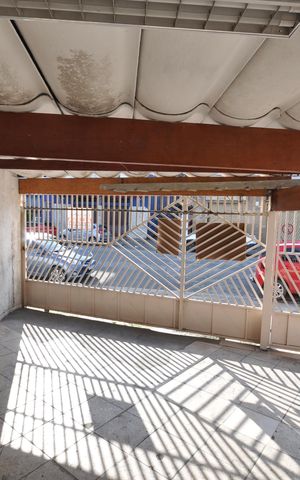 Casa para alugar com 65m², 2 quartos e 2 vagasVista da Sala