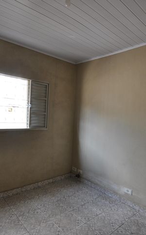 Casa para alugar com 65m², 2 quartos e 2 vagasQuarto 2