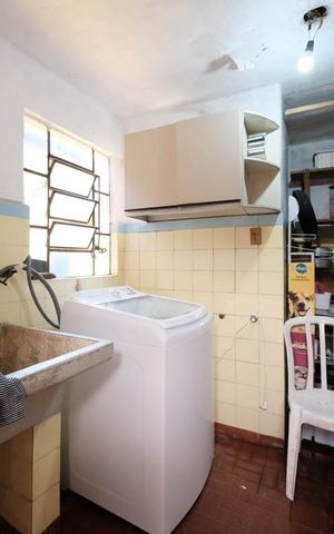 Casa à venda com 375m², 3 quartos e 3 vagasÁrea de Serviço