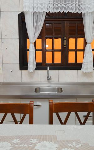 Casa para alugar com 80m², 2 quartos e 1 vagaCozinha