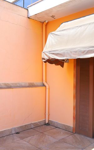 Casa para alugar com 80m², 2 quartos e 1 vagaVaranda
