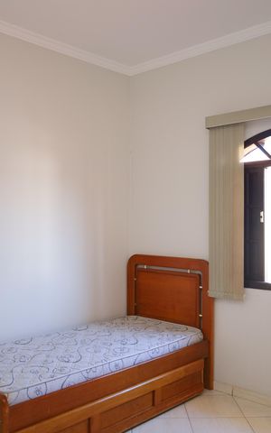Casa para alugar com 80m², 2 quartos e 1 vagaQuarto 1