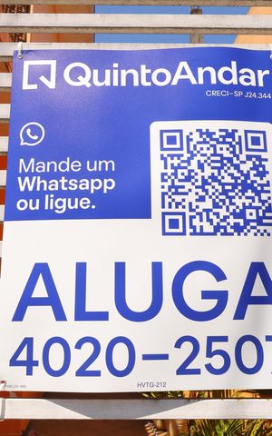 Casa para alugar com 80m², 2 quartos e 1 vagaPlaca GRANDE instalada no portão do imóvel, dia 21.09.2026 - Código da placa: HVTG-212