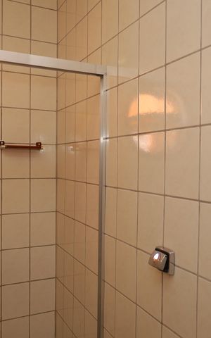 Casa para alugar com 80m², 2 quartos e 1 vagaBanheiro 1