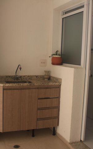 Apartamento para alugar com 70m², 2 quartos e 2 vagasVaranda