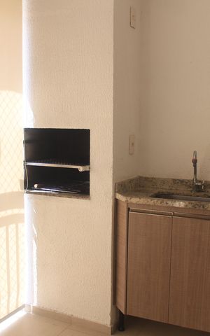 Apartamento para alugar com 70m², 2 quartos e 2 vagasVaranda