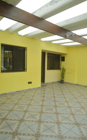 Casa à venda com 105m², 2 quartos e 3 vagasGaragem 