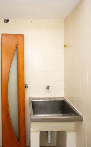 Apartamento à venda com 77m², 3 quartos e 1 vagaÁrea de Serviço
