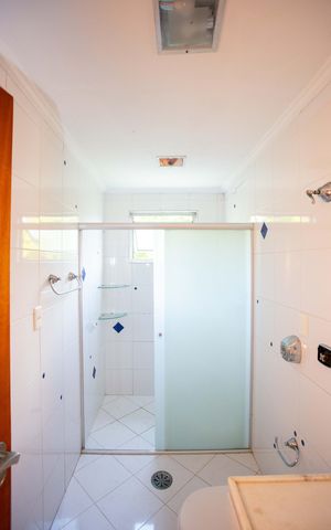 Apartamento à venda com 77m², 3 quartos e 1 vagaBanheiro