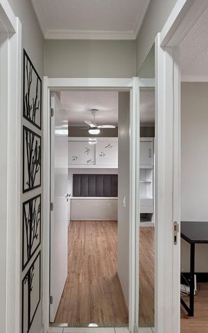 Apartamento para alugar com 32m², 2 quartos e sem vaga Apartamento para alugar com 32m², 2 quartos e sem vagaCorredor Quartos