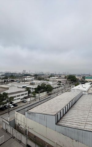 Apartamento para alugar com 32m², 2 quartos e sem vaga Apartamento para alugar com 32m², 2 quartos e sem vagaVista