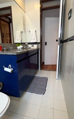 Apartamento à venda com 280m², 3 quartos e 2 vagas Apartamento à venda com 280m², 3 quartos e 2 vagasBanheiro da Suíte 3
