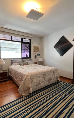 Apartamento à venda com 280m², 3 quartos e 2 vagas Apartamento à venda com 280m², 3 quartos e 2 vagasQuarto da suíte 3