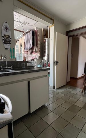 Apartamento à venda com 280m², 3 quartos e 2 vagas Apartamento à venda com 280m², 3 quartos e 2 vagasCozinha