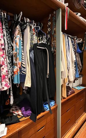 Apartamento à venda com 280m², 3 quartos e 2 vagas Apartamento à venda com 280m², 3 quartos e 2 vagasCloset da suíte 2
