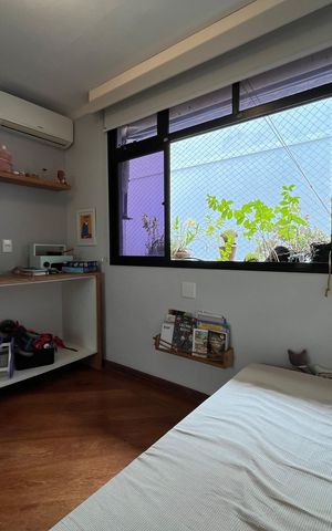 Apartamento à venda com 280m², 3 quartos e 2 vagas Apartamento à venda com 280m², 3 quartos e 2 vagasQuarto Suíte 1